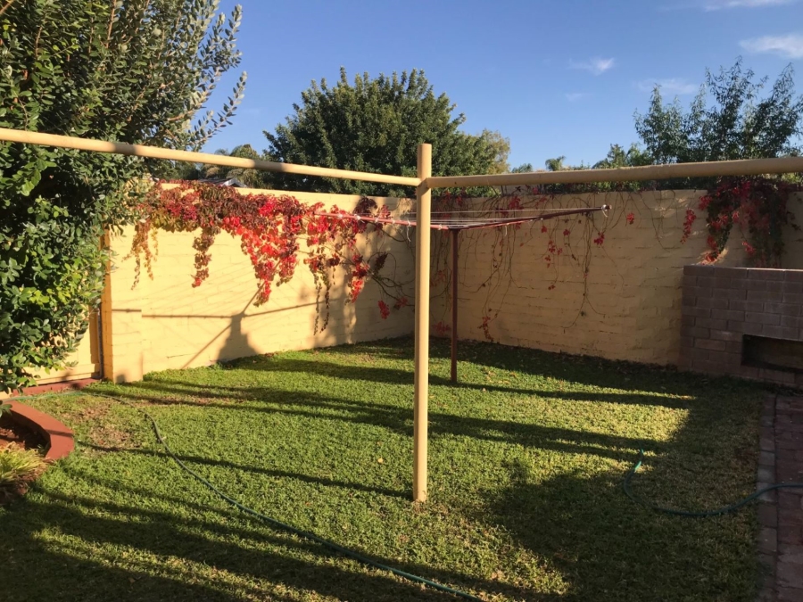 4 Bedroom Property for Sale in Oosterville Northern Cape